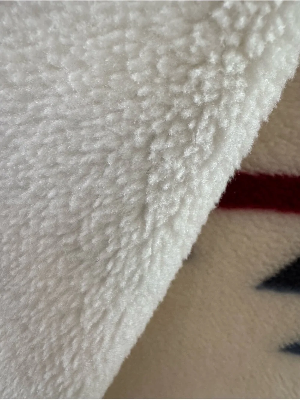 New Pendleton White Shores Aztec Print Berber Throw Blanket
